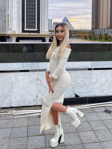 Акико Заинск